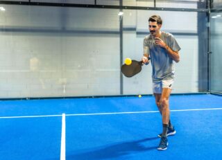 Dlaczego warto grać w padla?