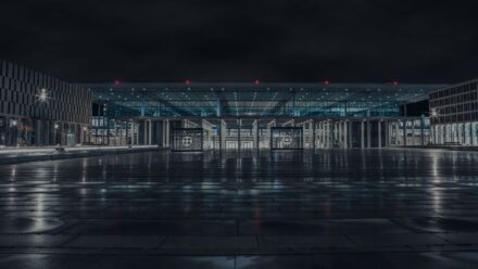 Lecisz na obóz sportowy z Krakowa? Pamiętaj o parkingu
